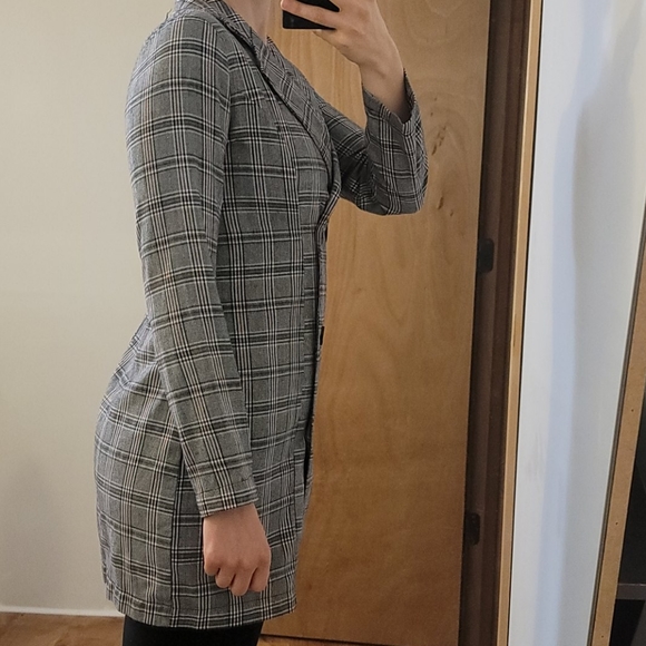 Charlotte Russe plaid blazer jacket/dress - Picture 3 of 9